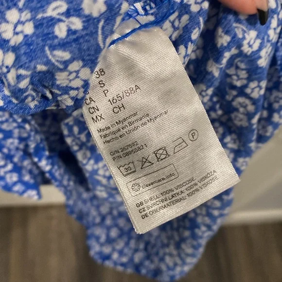 Two H&M Rompers - Picture 3 of 9